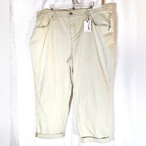 2/$20 Jessica Simpson 18W Boyfriend Capri Pants